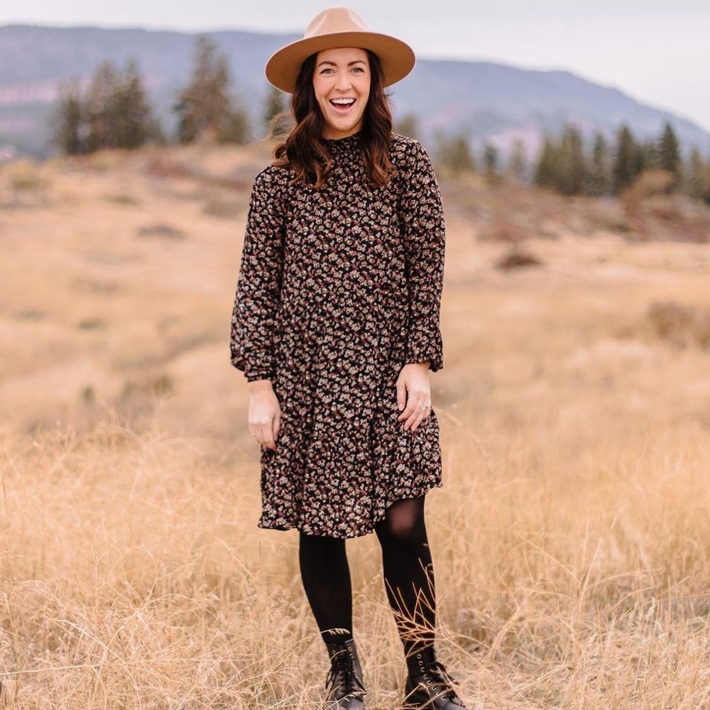 Jardines domain x Sammy - The Pandosy Floral dress BNWT